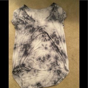 American Eagle Gray/White tie dye V-neck. Size XXS.